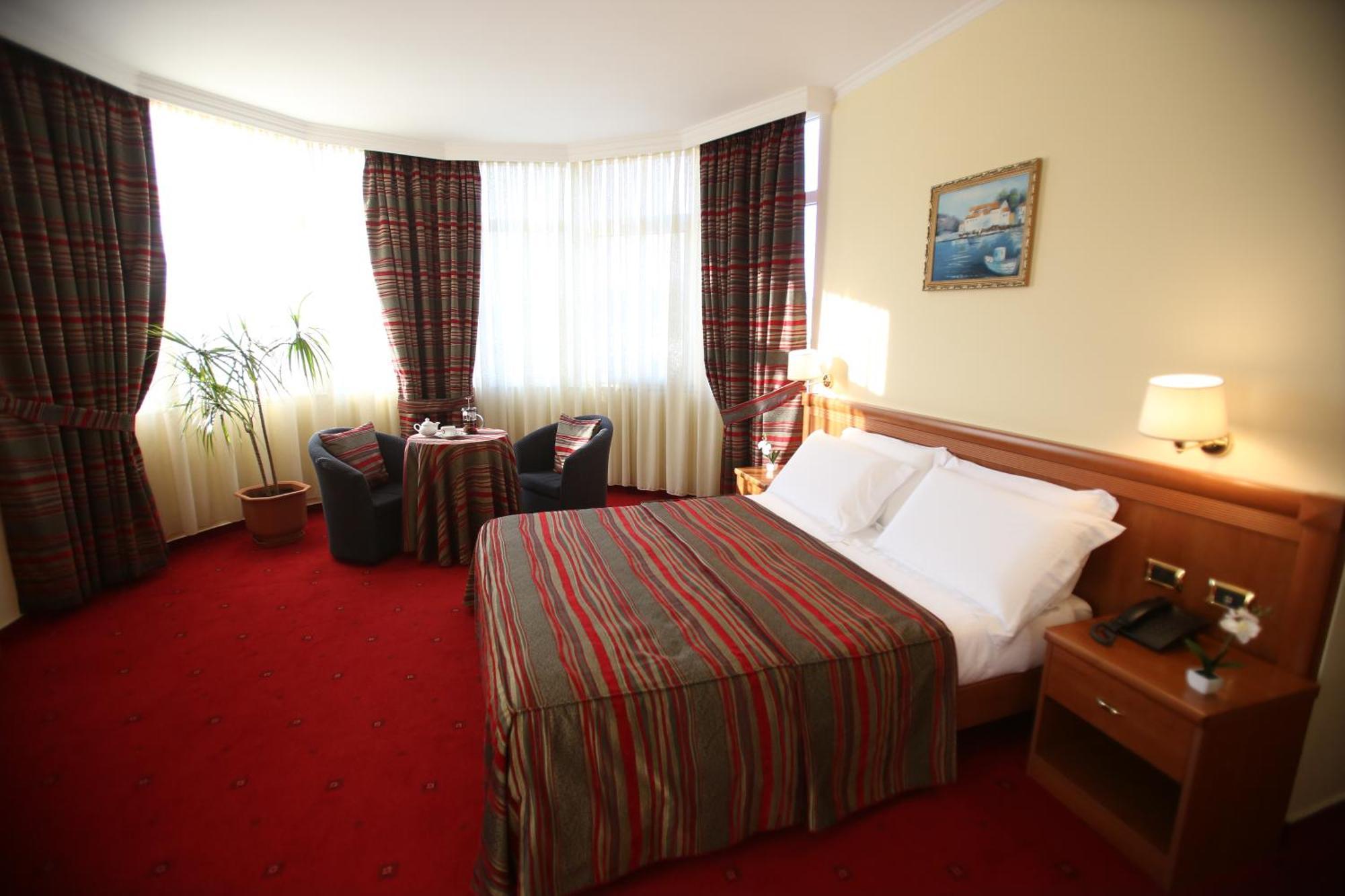 Hotel Continental 4*