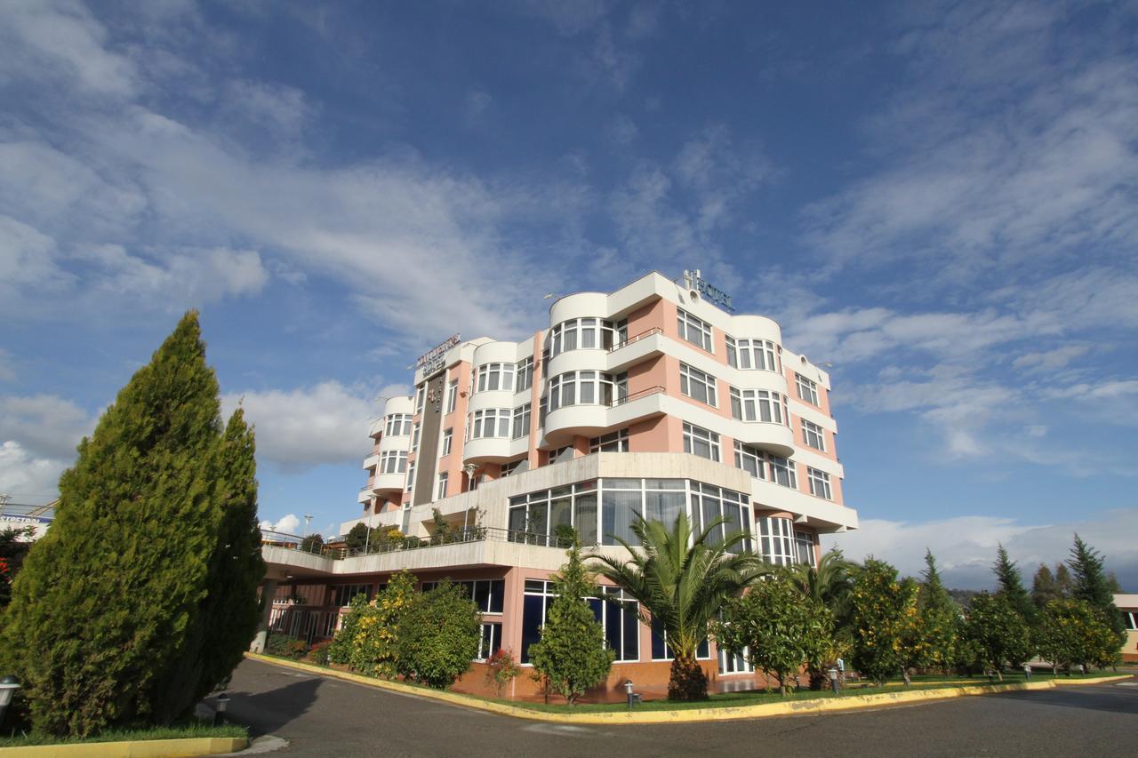 Hotel Continental Vorë