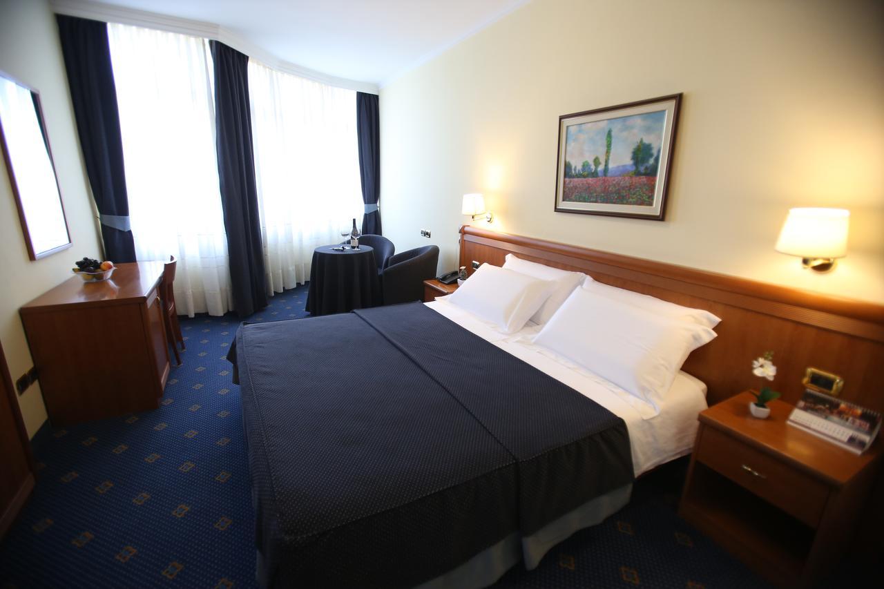 Continental Hotel