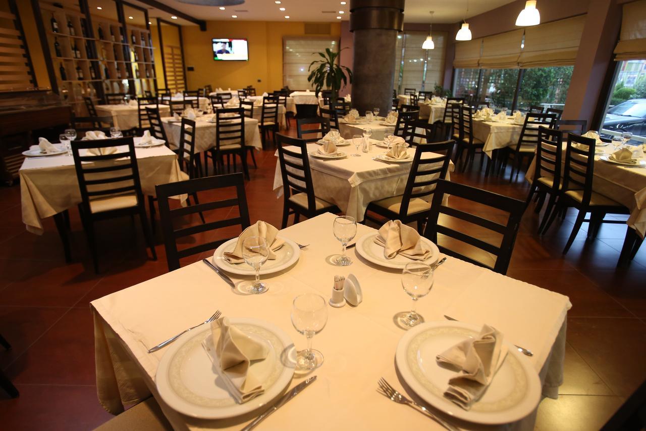 Hotel Continental Vorë
